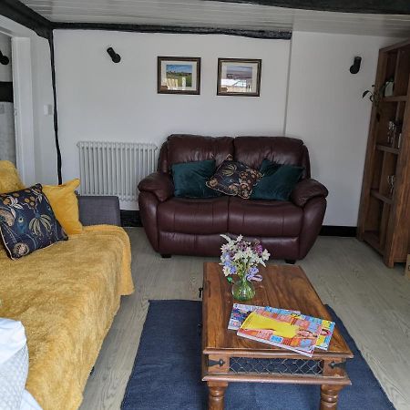 Characterful 2 Bed Cottage, Quiet Village Setting Ashleworth Εξωτερικό φωτογραφία